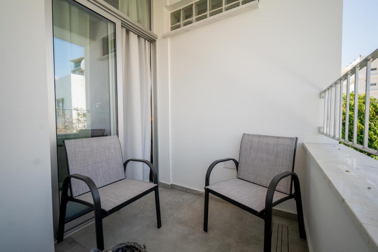 Kition City Apartments - Central Location Larnaca Ngoại thất bức ảnh