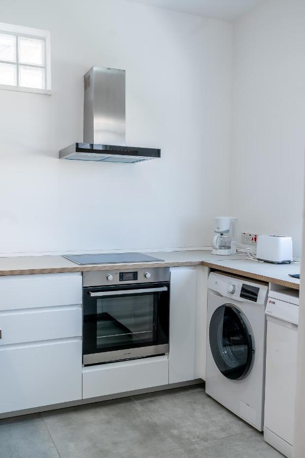 Kition City Apartments - Central Location Larnaca Ngoại thất bức ảnh
