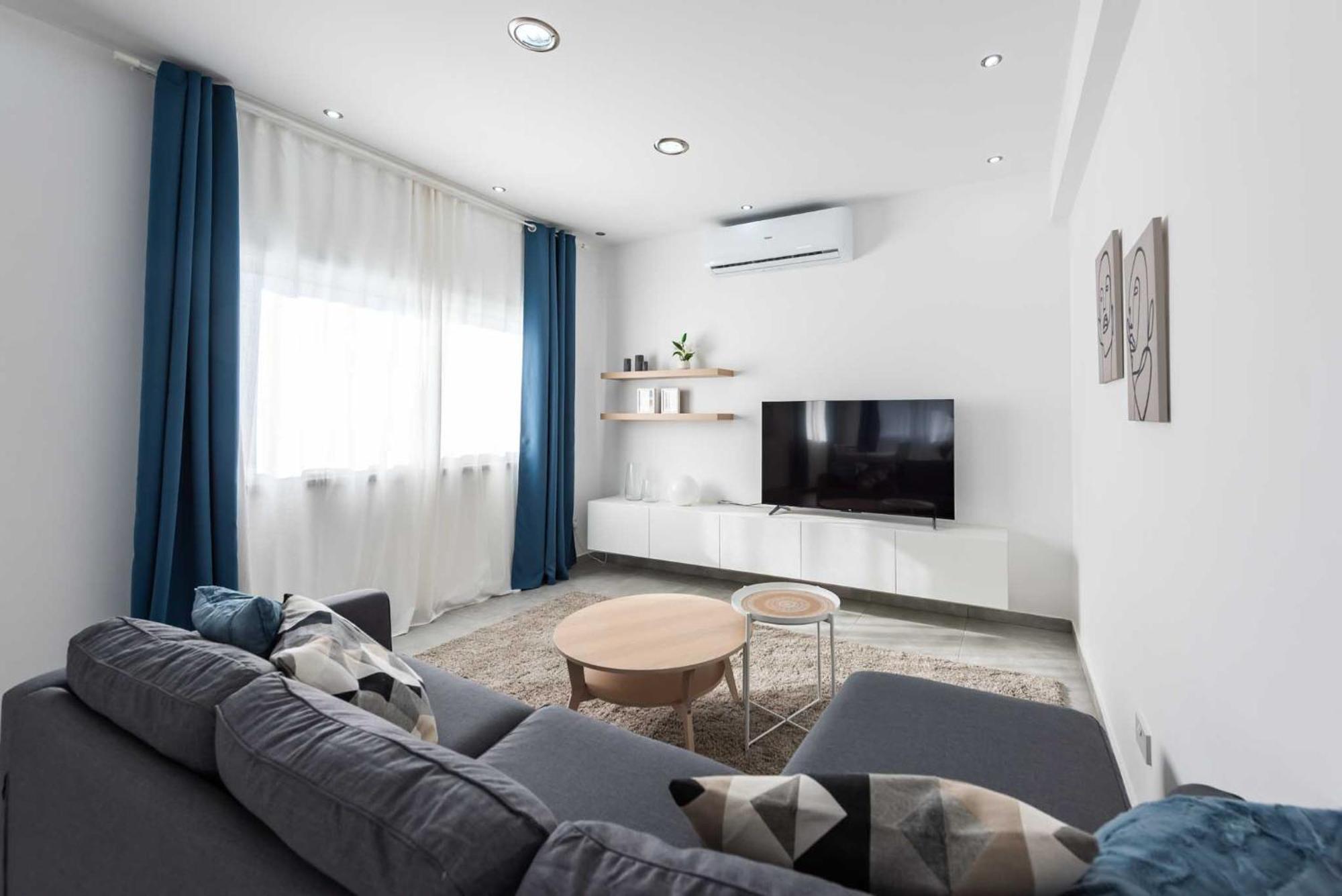 Kition City Apartments - Central Location Larnaca Ngoại thất bức ảnh