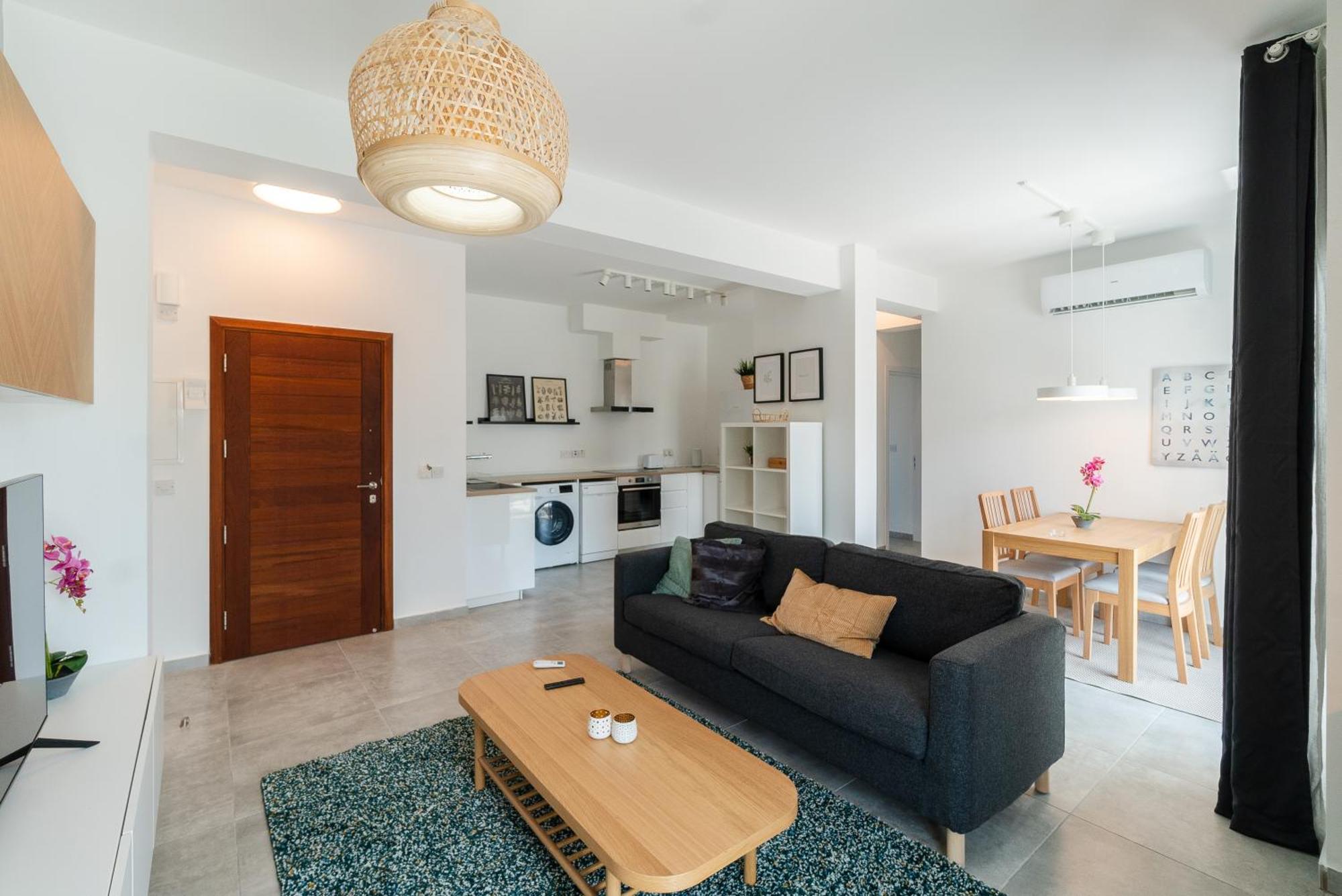 Kition City Apartments - Central Location Larnaca Ngoại thất bức ảnh